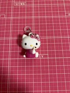 キティちゃん　チャーム