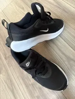 【はっち様専用】Nike プロミナ　ブラックスニーカー 24