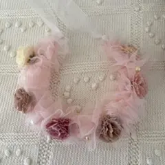 ピンクの花飾りヘアアクセサリー