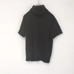 黒 ハイネック 半袖ニットのサムネイル