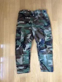 カモフラージュ アンクルパンツ   S サイズのサムネイル