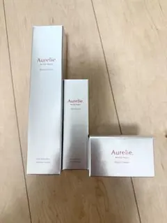 Aurelie. Wrinkle Repair スキンケアセット - メルカリ