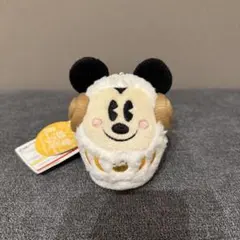 【新品タグ付き】ミッキー ぬいぐるみバッジ お正月 だるま ディズニー