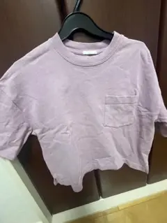 薄紫 クロップドTシャツ ポケット付き　GU