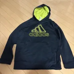 adidas 黒色、蛍光グリーン、裏起毛パーカー 160cm