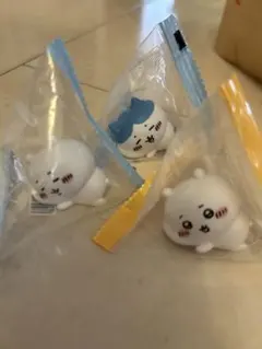 ちいかわ　寝そべり　インテリアミニフィギュア3 3点セット