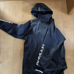 UNDER ARMOUR ブラック フード付きジャケットとパンツセット