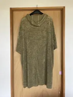 BEACHED DAYS フード付きポンチョ