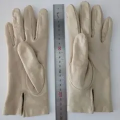 Item thumbnail for item 56cc6216-30d0-4b44-a80e-b5c473958f73