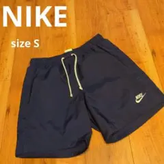 最終価格　NIKE ネイビー ウーブンショートパンツ Sのサムネイル