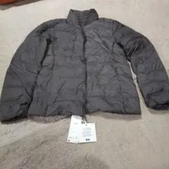 新品、未使用UNIQLO ULTRA LIGHT DOWN M グレー ダウン