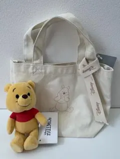 新品タグ付き　nuiMOsぬいもーずくまのプーさんトートバッグディズニーストア