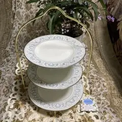 Noritake ケーキスタンド 2段 WEDDINGMALL - メルカリ