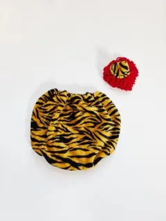 Item thumbnail for item a697fef5-600d-4b2d-bdca-1b6e73bdc15d