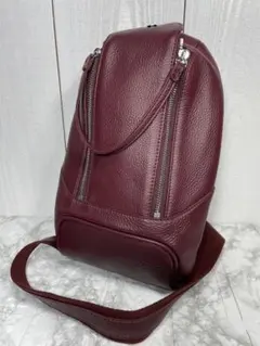PELLE MORBIDA ペッレモルビダ ボディバッグ 縦型 レッド レザーのサムネイル