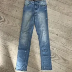 ビーズ装飾ライトブルーパンツ