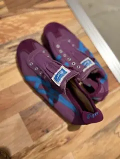 オニツカタイガー　24.5センチ