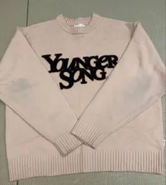 Younger Song ピンク クルーネックセーター