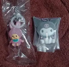 モンチッチ　クロミ　ガチャガチャ　めじるしアクセサリー　二点セット