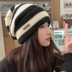 ニット帽　白黒デザイン　ストライプ　レディース　帽子　防寒具　冬　可愛い