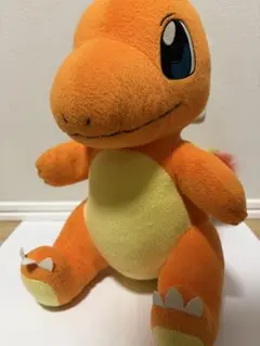 値下げしました　激レア　希少　尻尾が光る　ヒトカゲ　ぬいぐるみ 値下げしました 激レア 希少 尻尾が光る ヒトカゲ ぬいぐるみ - メルカリ