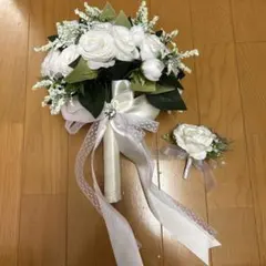 ホワイトプリザーブドフラワーブーケ・ブートニアセット　ブライダル　結婚式　ドレス