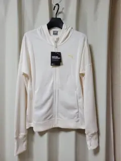 PUMA フルジップアイボリーパーカー