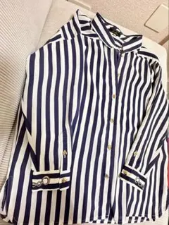 【美品】Leilian レリアンストライプシャツ ブラウス金ボタンチェーン刺繍