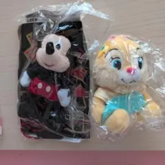 ミッキーマウスとプラッシュのぬいぐるみセット