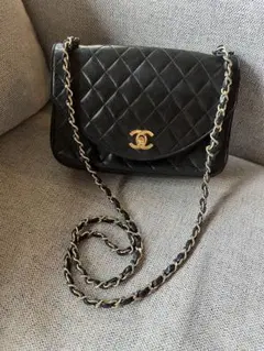 CHANEL ヴィンテージ　チェーン　ショルダーバッグ　マトラッセ　ラムスキン