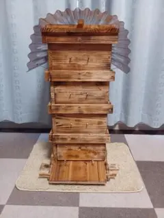 日本蜜蜂巣箱 当地 3/28 4/5日これで自然入居しました。 812 - メルカリ