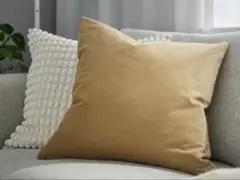 未開封 IKEA サネーラ クッションカバー ベージュイエロー　50x50 訳有