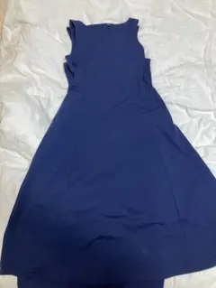 ユニクロ　ネイビーワンピース