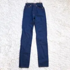 Item thumbnail for item 6452d6d0-d6b2-4bbb-8939-142d8f1edce9