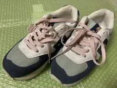 moz レディーススニーカー　23.5cm