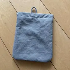 無印良品　リンクルナイロン　片手で開くフラットポーチ　グレーSサイズ