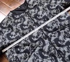 新品未使用　アウター　グリーン