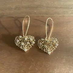 【新品】18kgpフック めっちゃ可愛い！きらきら透かしハートのピアス