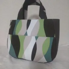 ハンドメイド ラウンドトートバッグ