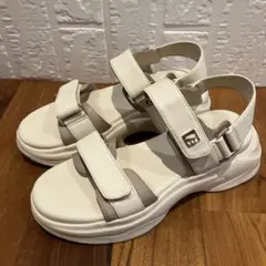 ルタロン　letalon Leモチーフスニーカーサンダル ブラック　M