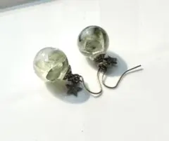 天然石 グリーンルチルクォーツ アンティーク調 丸型 ピアス