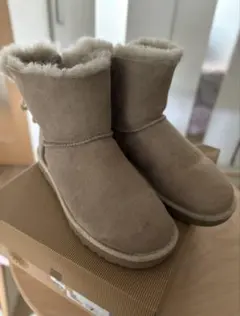 UGGベージュ スエード ショートブーツ
