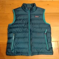 patagonia ダウンベスト boy's S (7-8)