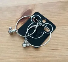 ミッキーマウス　フープピアス