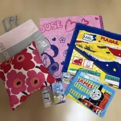 キャラクターグッズ 日用品まとめ売り9点ディズニー タオル　マリメッコクッション