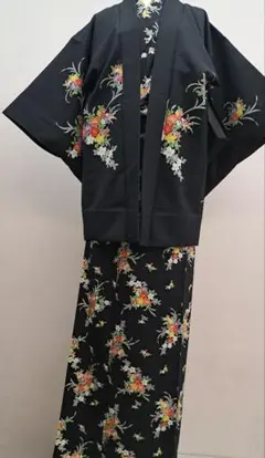 R9-23★特選★花柄のアンサンブルの着物★適応身長152㎝～162㎝