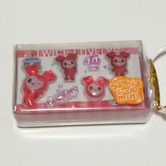 2026年最新】twice ラブリー トレカの人気アイテム - メルカリ