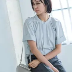 LAUTREAMONT 接触冷感ブラウスライクリラックスカットソー ライトブルーのサムネイル