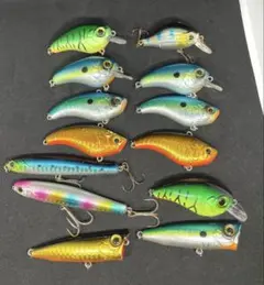 다이소 진동 크랭크베이트 싱킹 펜슬 포퍼 13pcs