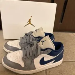 NIKE スニーカー ジョーダン